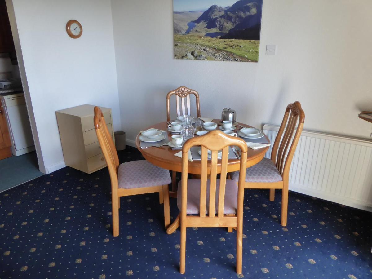 Plas Heulog Holiday Accommodation 렌페어페찬 외부 사진